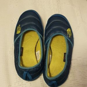 The North Face thermoball shoes/slippers